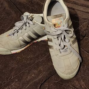 Special edition Adidas grey with muliti colored solessize 8.5